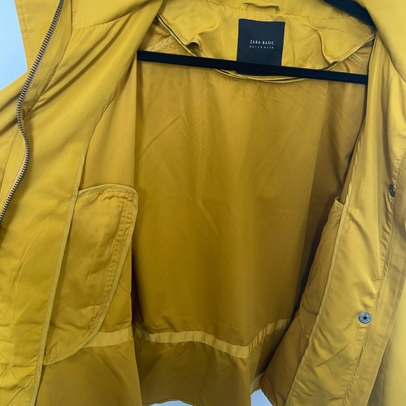 Zara Mustard Yellow Jacket with Ruffle Hem - Picture 7 of 14